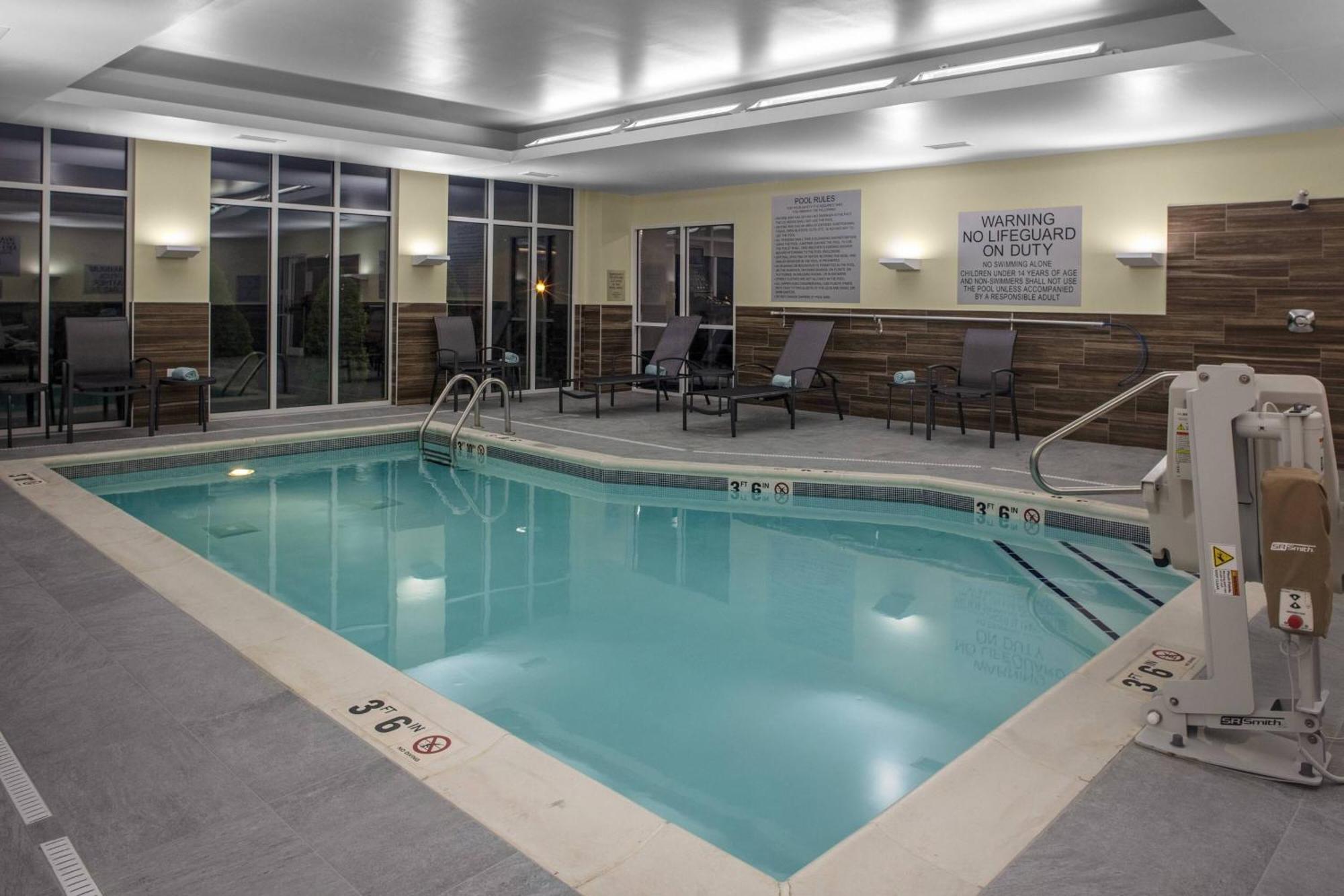 Fairfield Inn & Suites By Marriott Indianapolis Гринфилд Экстерьер фото