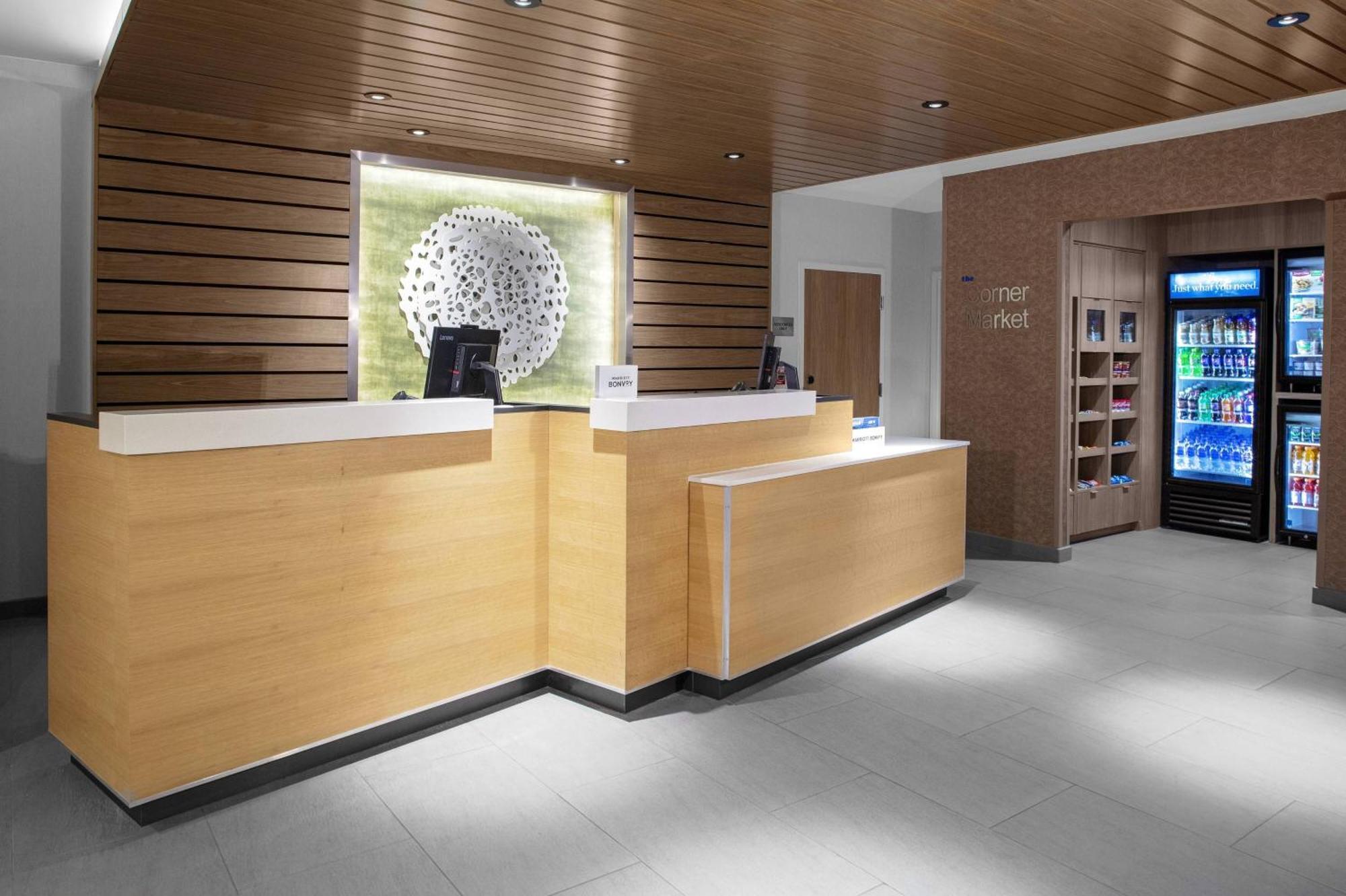Fairfield Inn & Suites By Marriott Indianapolis Гринфилд Экстерьер фото